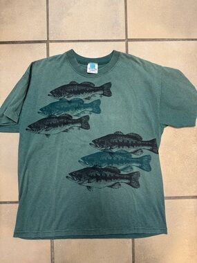 Vintage Allover Fish Graphic T-Shirt - Green Stripe XL